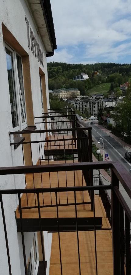 Bed and Breakfast Domy Wczasowe Tryumfy Krynica-Zdrój Exterior foto