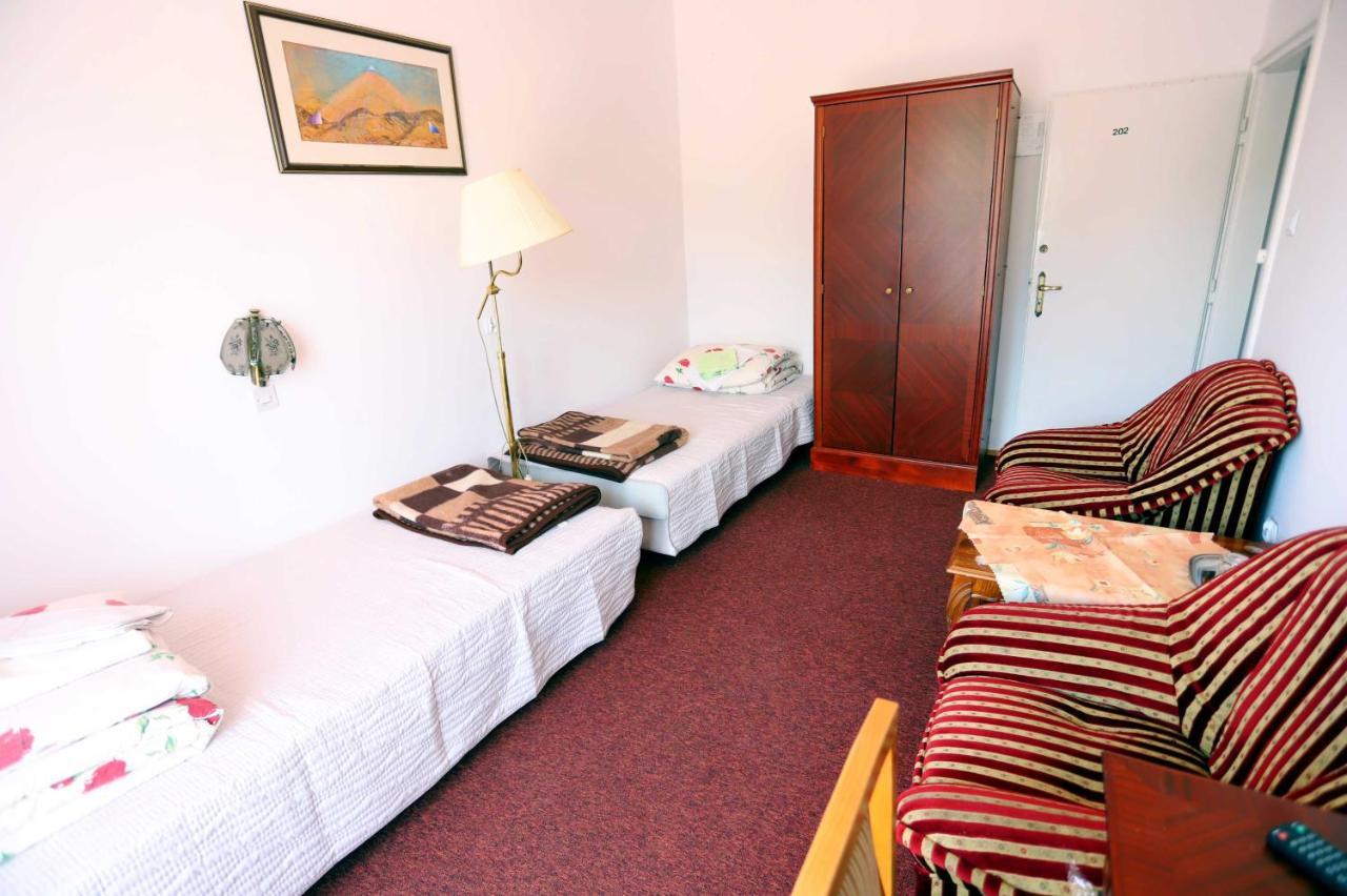 Bed and Breakfast Domy Wczasowe Tryumfy Krynica-Zdrój Exterior foto