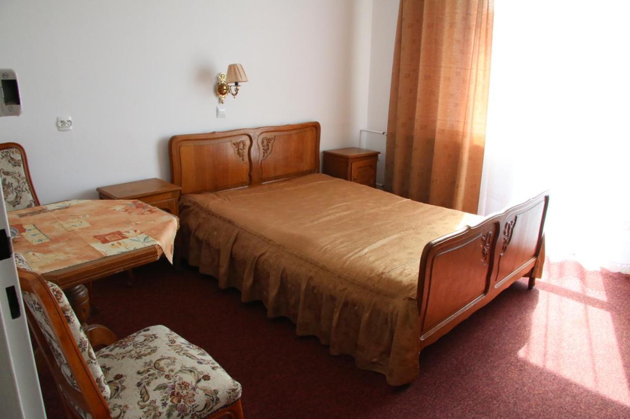 Bed and Breakfast Domy Wczasowe Tryumfy Krynica-Zdrój Exterior foto