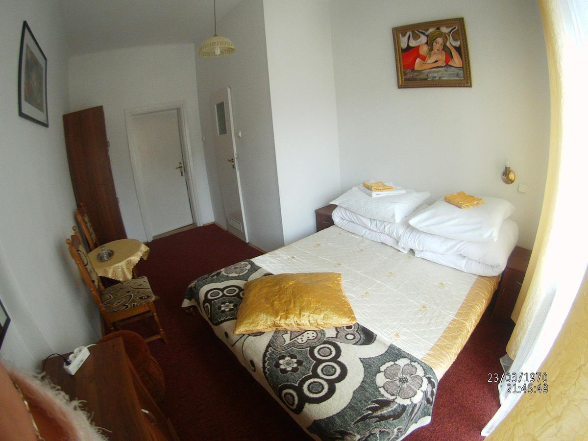 Bed and Breakfast Domy Wczasowe Tryumfy Krynica-Zdrój Exterior foto